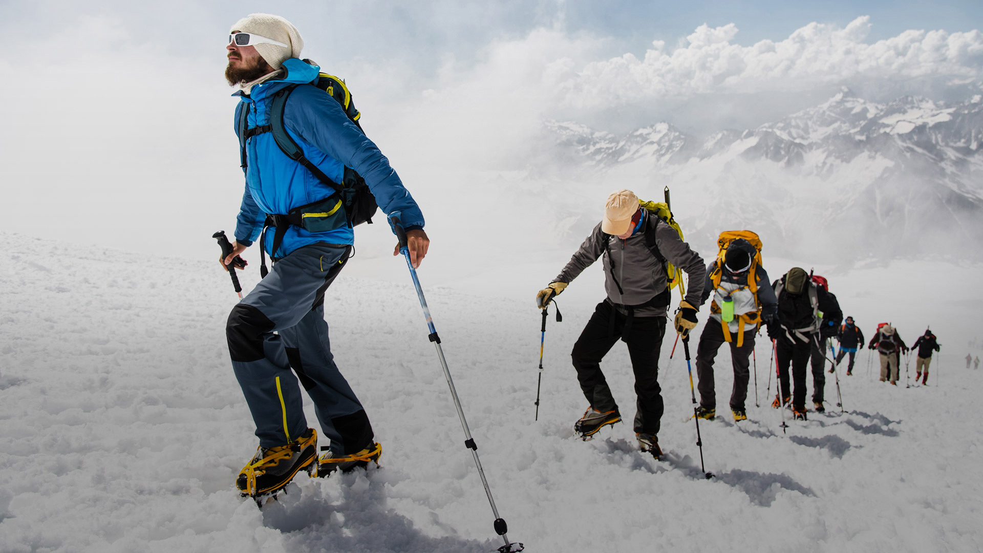 Mountain climbing in Huaraz